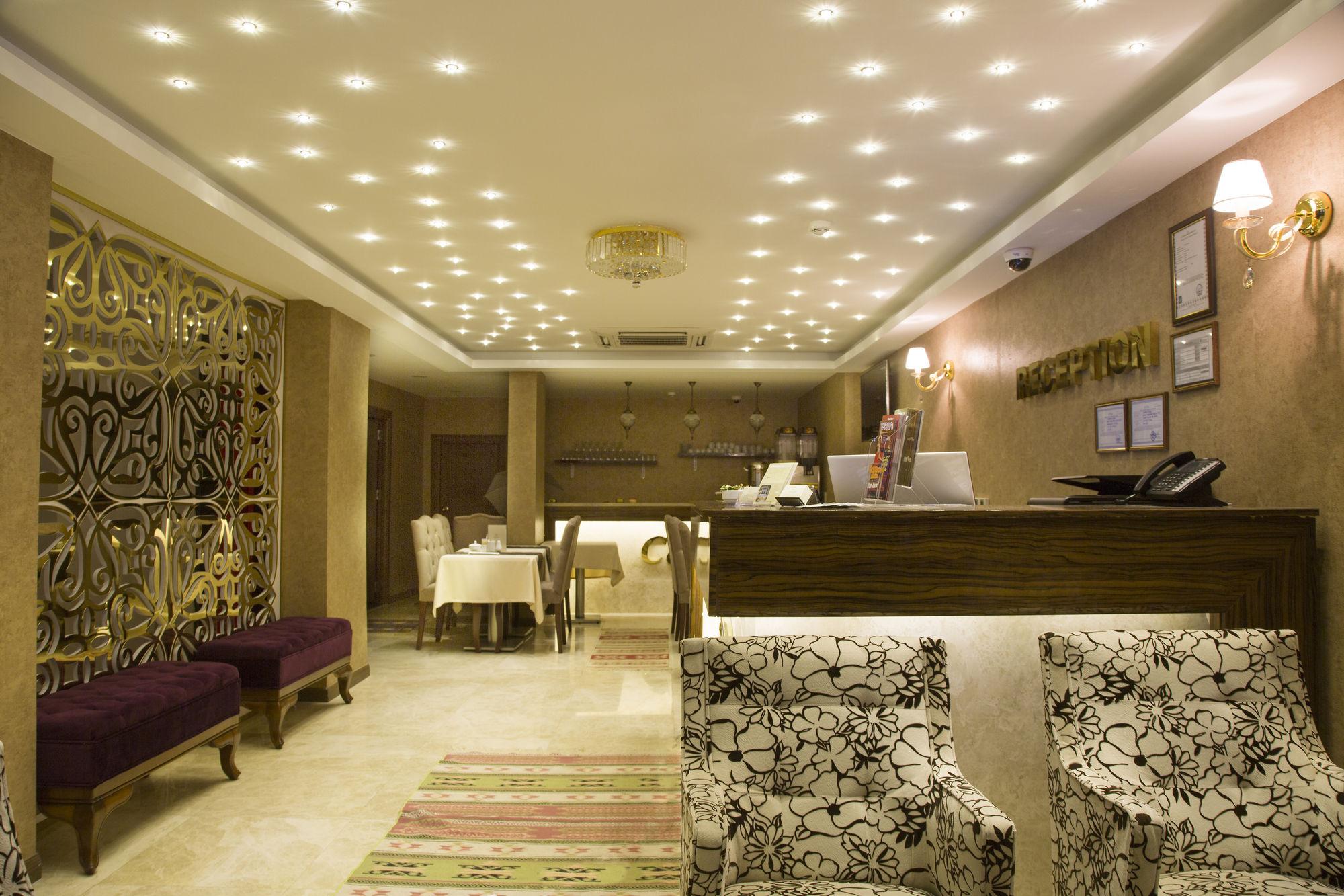 Golden Rain Hotel Old City Istanbul Bagian luar foto